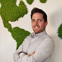 Raphael Heep Online Marketing Manager Raphael Heep - Online Marketing Manager